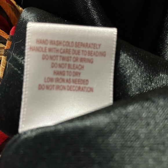 Badgley Mischka Red and Black Blouse with Geometric Pattern - Picture 6 of 7